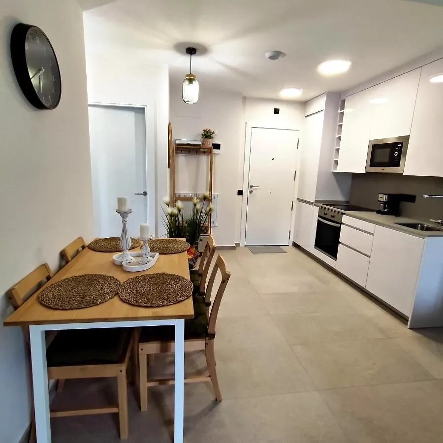 Lujoso Apartamento Completo, Piscina, Terraza Con Vistas Al Teide بويرتو ذي لا كروز 0*,  إسبانيا